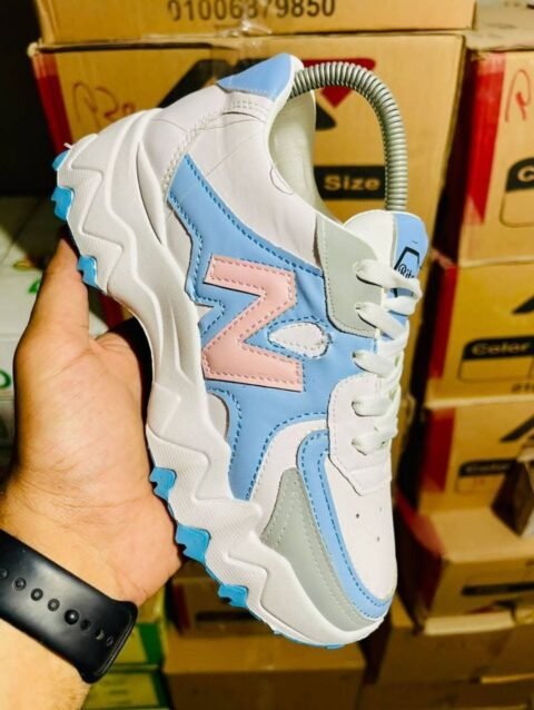 اسبورت نيوبالنس ازرق